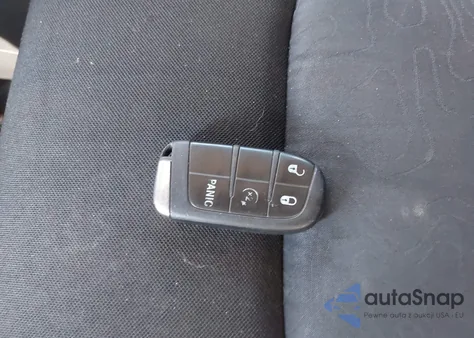 2018 Jeep Renegade Trailhawk 4X4 из США, поврежденный, VIN ZACCJBCB4JPH13742